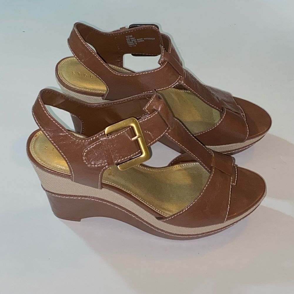 Studio Paolo New No Tag Brown Wedge Sandals with Gold Buckle Size 10M